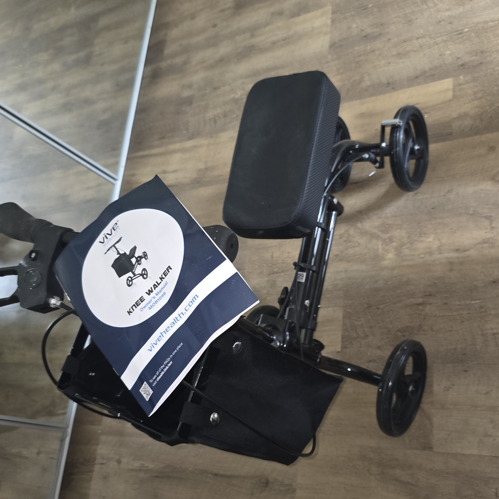 Vive Black Knee Walker
